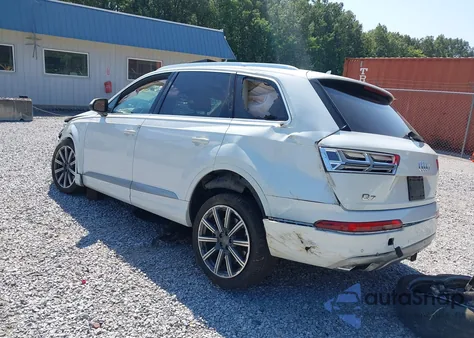 2017 Audi Q7 Prestige z USA, uszkodzony, nr VIN WA1VAAF70HD015447
